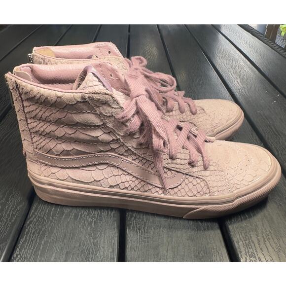 Vans Sk8-Hi Slim Women’s Sneakers Size 7.5 Purple Suede Textured High Top Skate - Picture 1 of 16